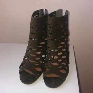 dark green open toe heels